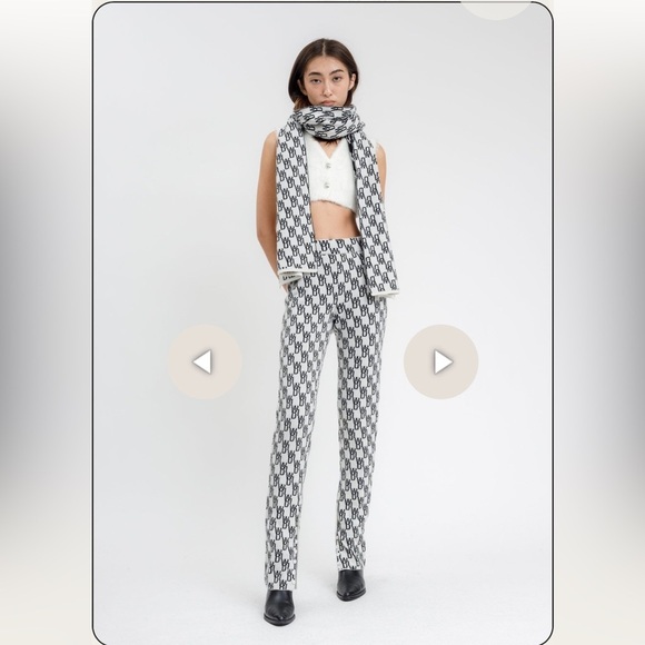 We11Done Logo Pattern Wool Cashmere Blend Legging. Size Small Black and White - Picture 3 of 17